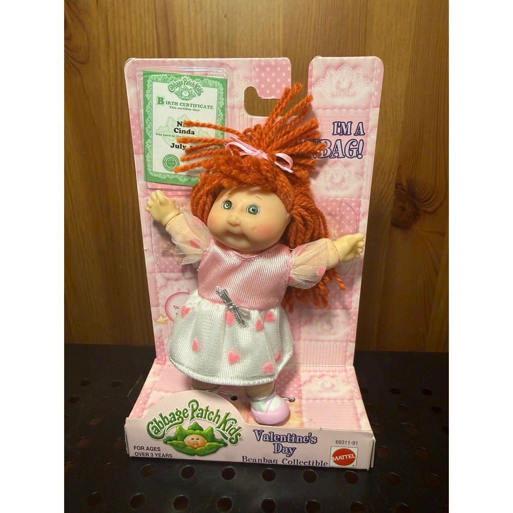 Cabbage Patch Kids Valentine's Day Beanbag Collectible Cinda Doll Mattel